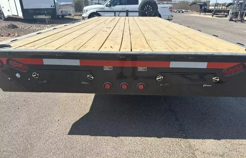 new Equipment / Flatbed Trailers Load Trail  for sale, in Glendale, AZ Thumbnail 2