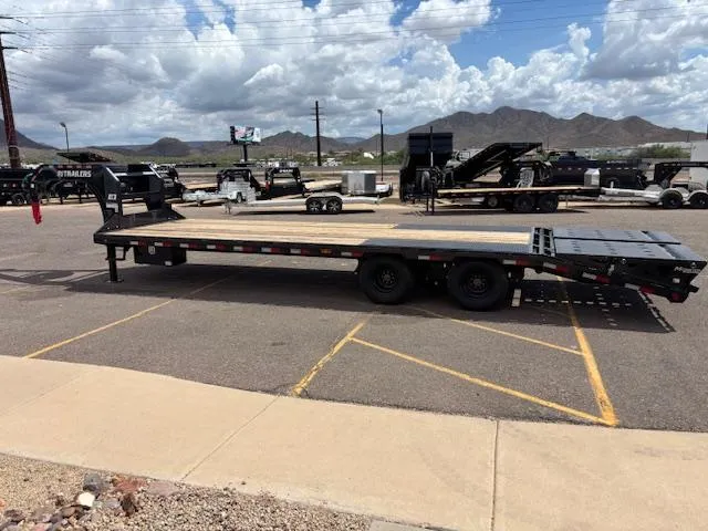 2026 PJ Trailers 28' Gooseneck, Low-Pro Flatdeck w/ Duals, Hydraulic Jacks, 25K GVWR Equipment Trailer