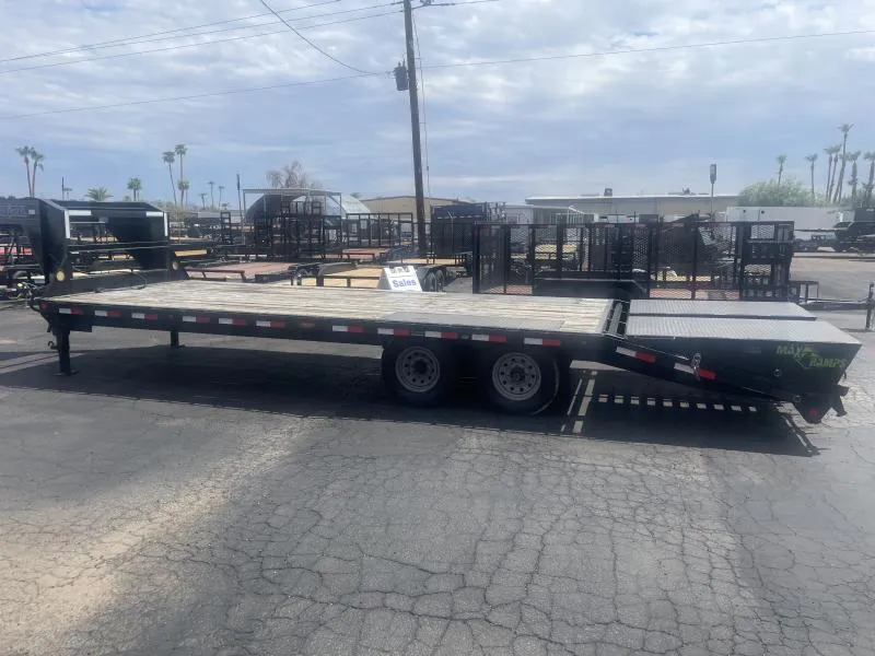 2019 Load Trail 102"X25' Gooseneck, Max Ramps, 2x7k Axles Equipment Trailer