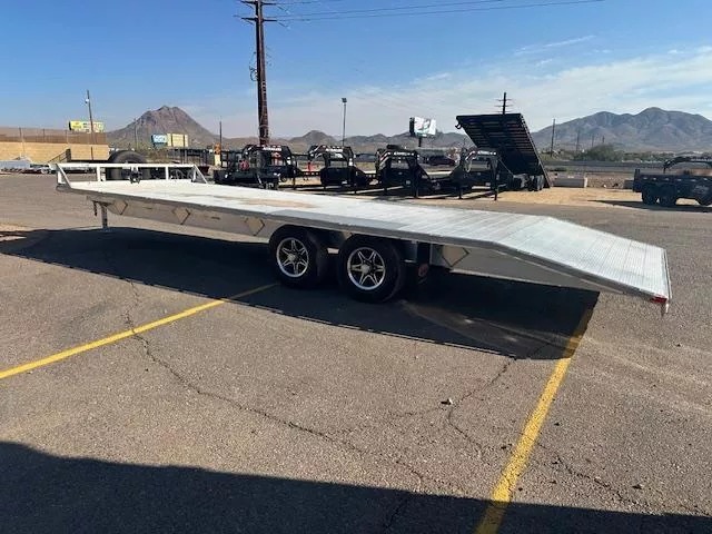 2021 Sundowner Trailers 24x102 Aluminum Deckover, 4ft Dovetail, 10K GVWR Other Trailer