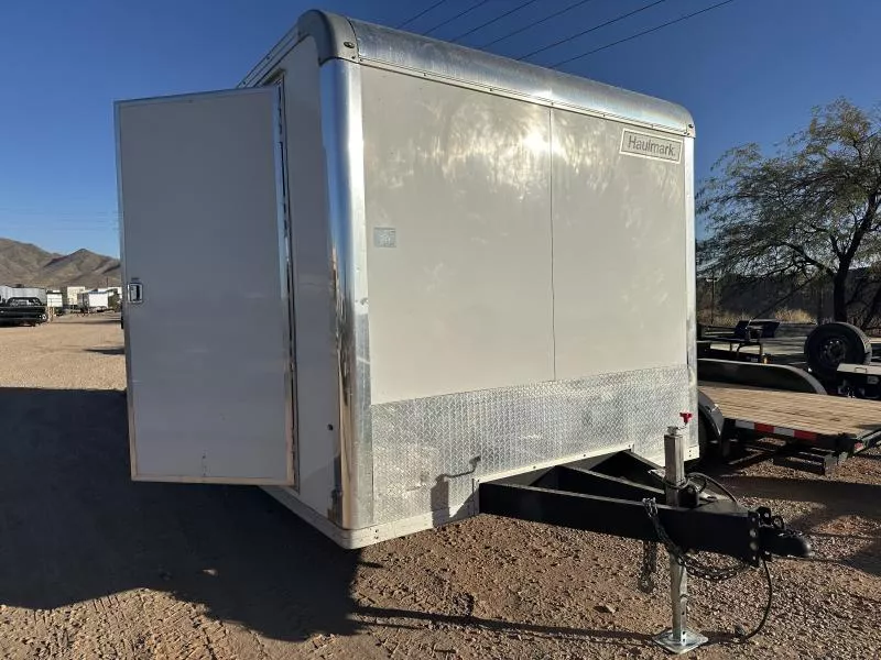 2021 Haulmark 20 X 8.5 Enclosed Cargo-White Cargo / Enclosed Trailer