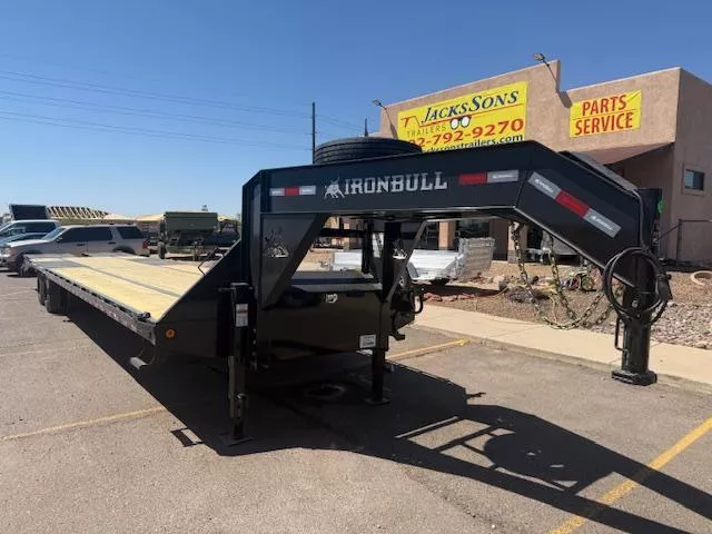 2025 Norstar 40'x102" Ironbull Gooseneck, Low-Pro Deckover w/ AIR RIDE Equipment Trailer