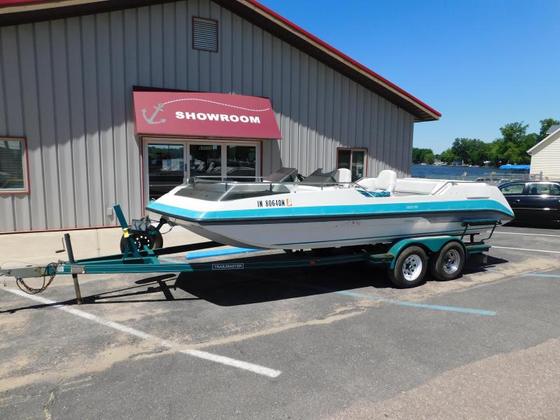 1993 Hurricane Boats 2000 SE Deckboat Deck Boat 1993 Hurricane Boats 2000 SE Deckboat Deck Boat