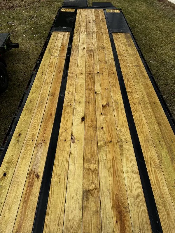 new Equipment / Flatbed Trailers Load Trail  for sale, in Albany, IN Thumbnail 10