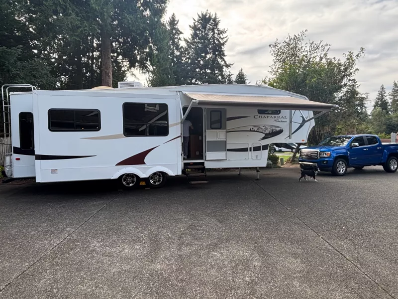 used Fifth Wheel Trailers Other Other for sale, in Puyallup, WA Thumbnail 4