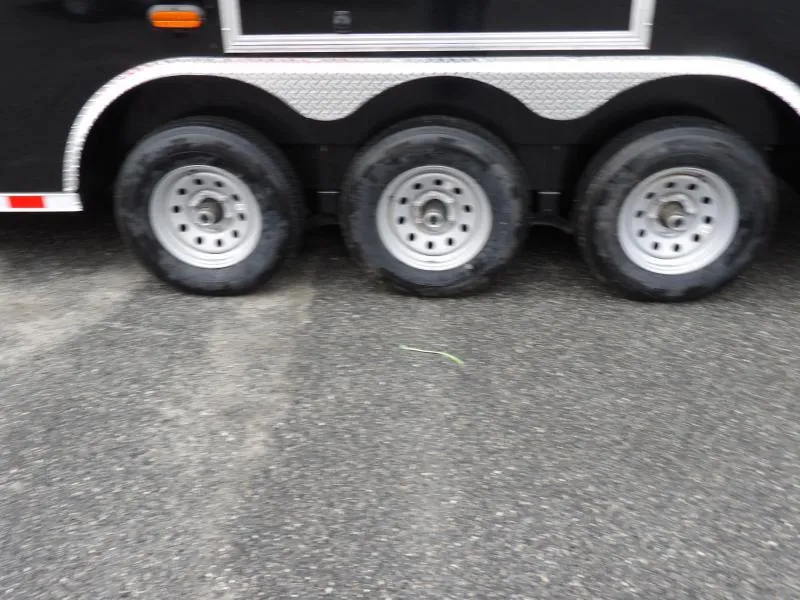 new Cargo (Enclosed) Trailers Diamond Cargo  for sale, in Cochran, GA Thumbnail 2