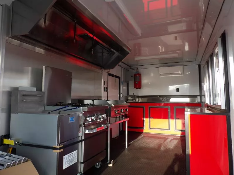 new Cargo (Enclosed) Trailers Maximum Cargo Trailers  for sale, in Cochran, GA Thumbnail 5