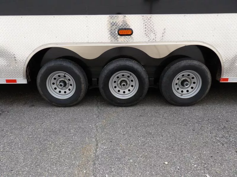 new Cargo (Enclosed) Trailers Diamond Cargo  for sale, in Cochran, GA Thumbnail 3