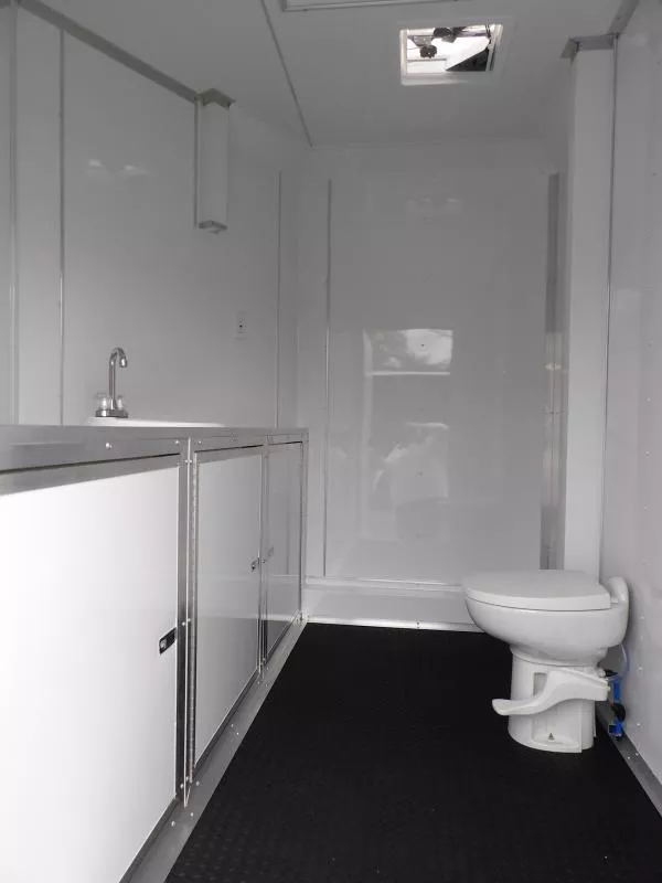 new Cargo (Enclosed) Trailers Diamond Cargo  for sale, in Cochran, GA Thumbnail 8