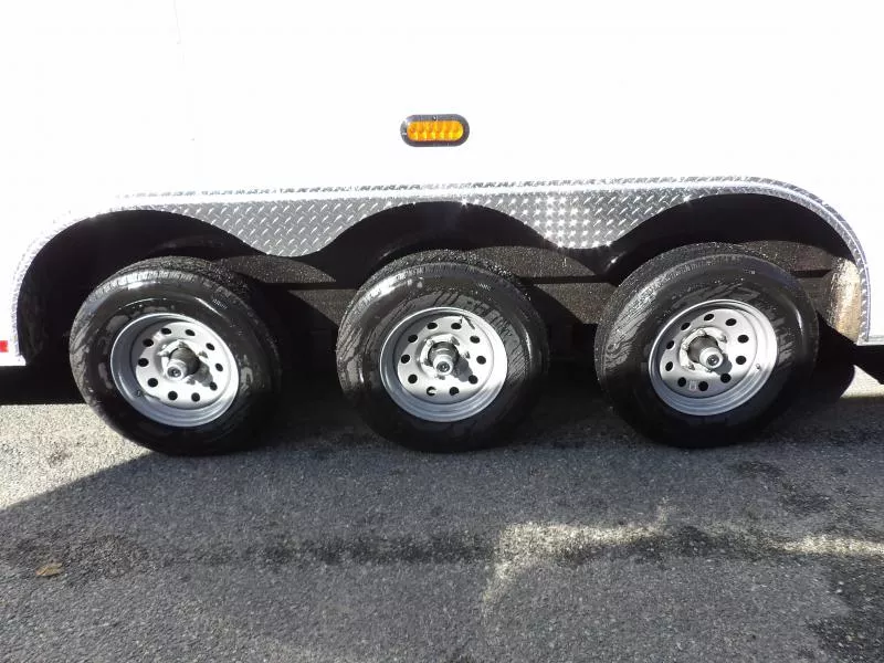 new Cargo (Enclosed) Trailers Diamond Cargo  for sale, in Cochran, GA Thumbnail 3