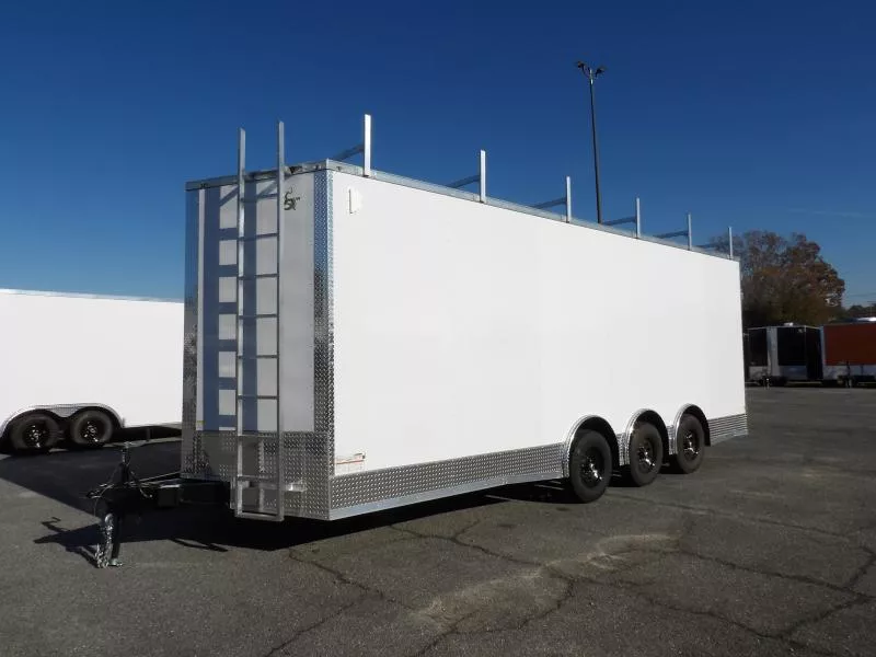 2026 Maximum Cargo Trailers 8.5x24 Cargo / Enclosed Trailer