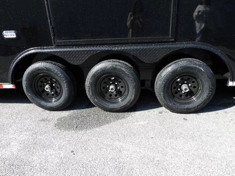 new Cargo (Enclosed) Trailers Maximum Cargo Trailers  for sale, in Cochran, GA Thumbnail 3