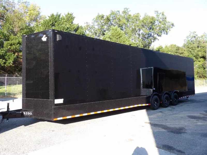 2026 Maximum Cargo Trailers 8.5X36 52k Enclosed Cargo / Enclosed Trailer