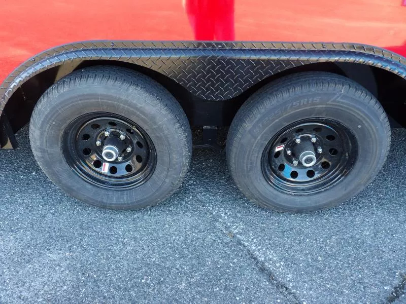 new Cargo (Enclosed) Trailers Maximum Cargo Trailers  for sale, in Cochran, GA Thumbnail 3