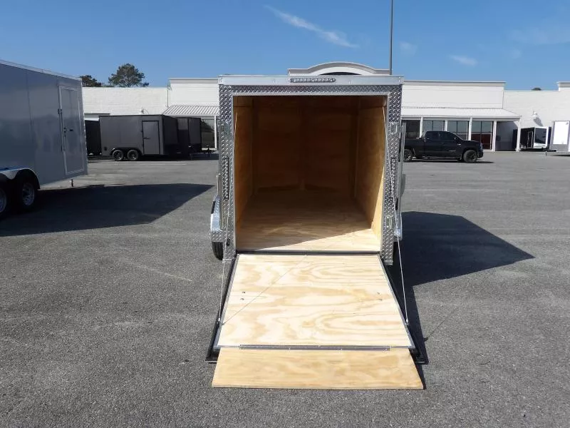 new Cargo (Enclosed) Trailers Diamond Cargo  for sale, in Cochran, GA Thumbnail 5