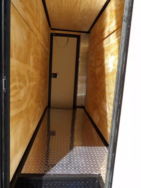 new Cargo (Enclosed) Trailers Diamond Cargo  for sale, in Cochran, GA Thumbnail 8