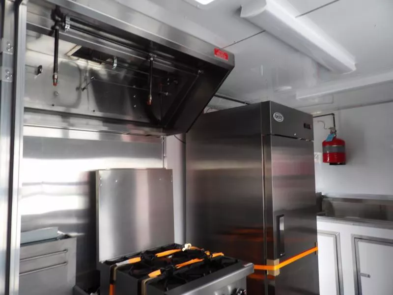 new Cargo (Enclosed) Trailers Diamond Cargo  for sale, in Cochran, GA Thumbnail 2