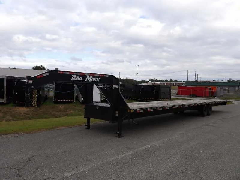 2025 TrailMax 40' GN Deckover Equipment Trailer
