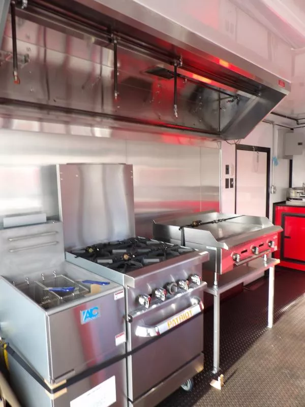 new Cargo (Enclosed) Trailers Maximum Cargo Trailers  for sale, in Cochran, GA Thumbnail 7