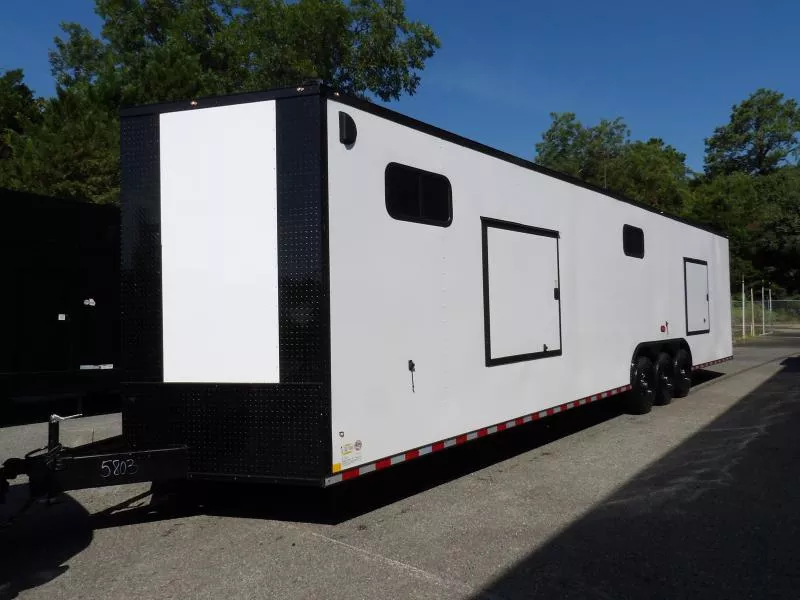 new Cargo (Enclosed) Trailers Diamond Cargo  for sale, in Cochran, GA Thumbnail 7