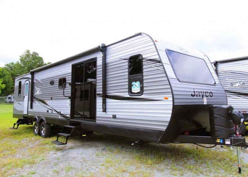 2020 Jayco Jay Flight 38FDDS Travel Trailer RV 2020 Jayco Jay Flight 38FDDS Travel Trailer RV