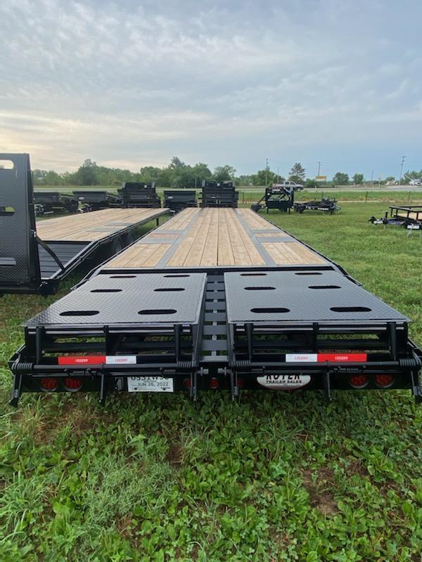 2022 Legend Trailers of Texas 28' GOOSENECK TA DUALS Deckover Trailer