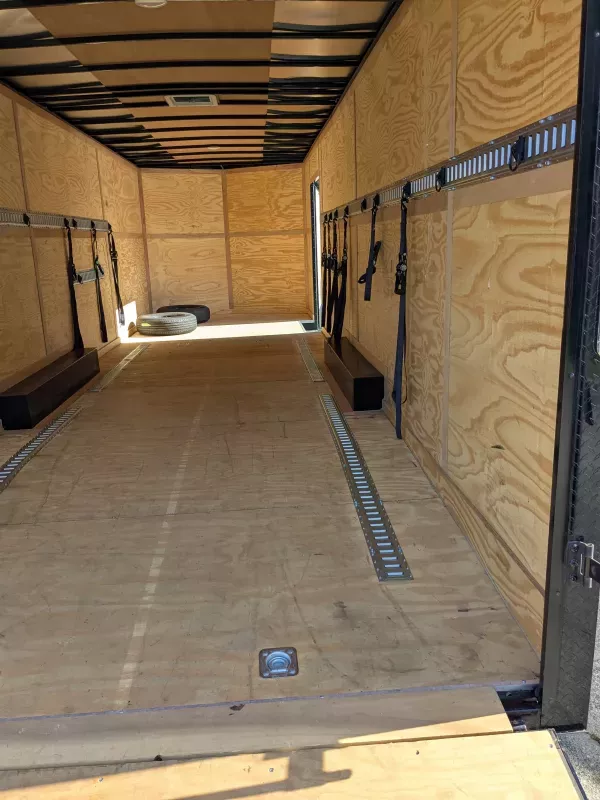 used Cargo (Enclosed) Trailers Forest River  for sale, in Lula, GA Thumbnail 6