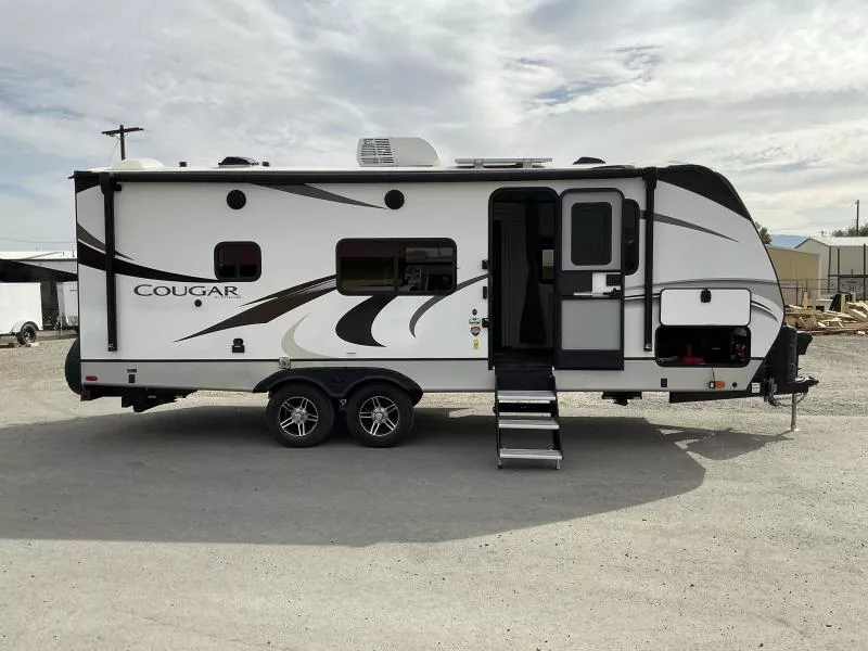 Used 2022 Keystone RV Cougar Half Ton 22MLSWE Travel Trailer
