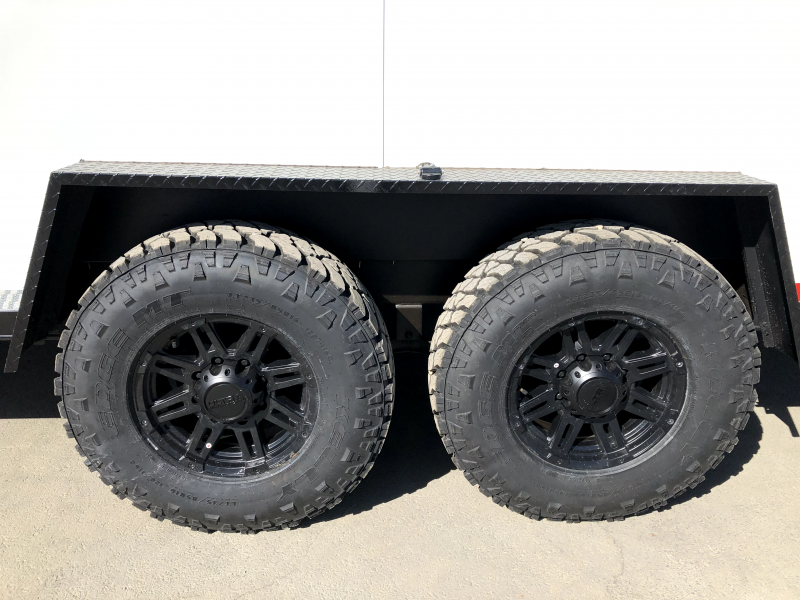 20' Look Trailer MOAB UTV/Weekender Trailer w/ toilet and bed Living