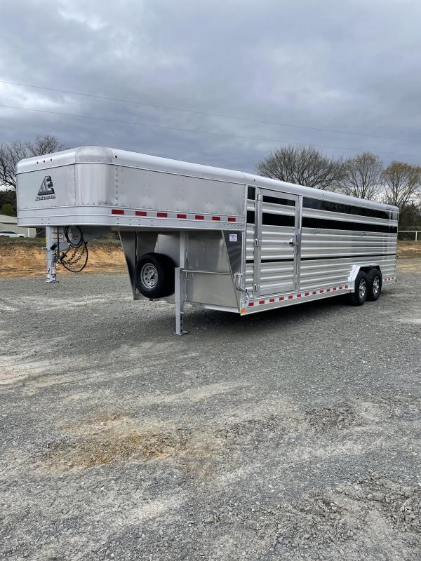 2023 Elite Trailers 8'x24' Livestock Trailer 2023 Elite Trailers 8'x24' Livestock Trailer