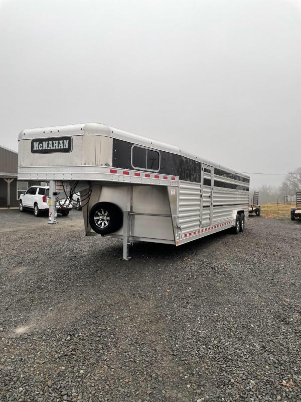 2022 Elite Trailers 8'x28' Show Cattle Stock Combo Trailer 2022 Elite Trailers 8'x28' Show Cattle Stock Combo Trailer