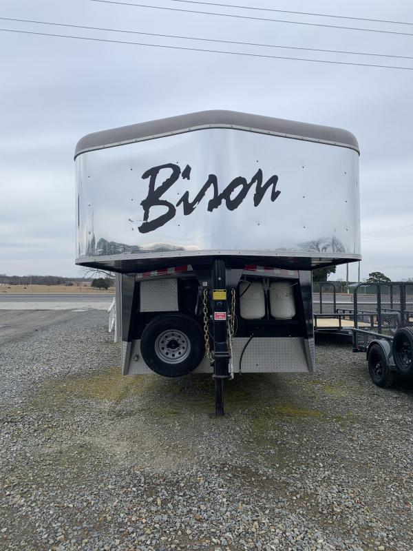 2013 Bison Trailers 3 Horse LQ Horse Trailer 2013 Bison Trailers 3 Horse LQ Horse Trailer