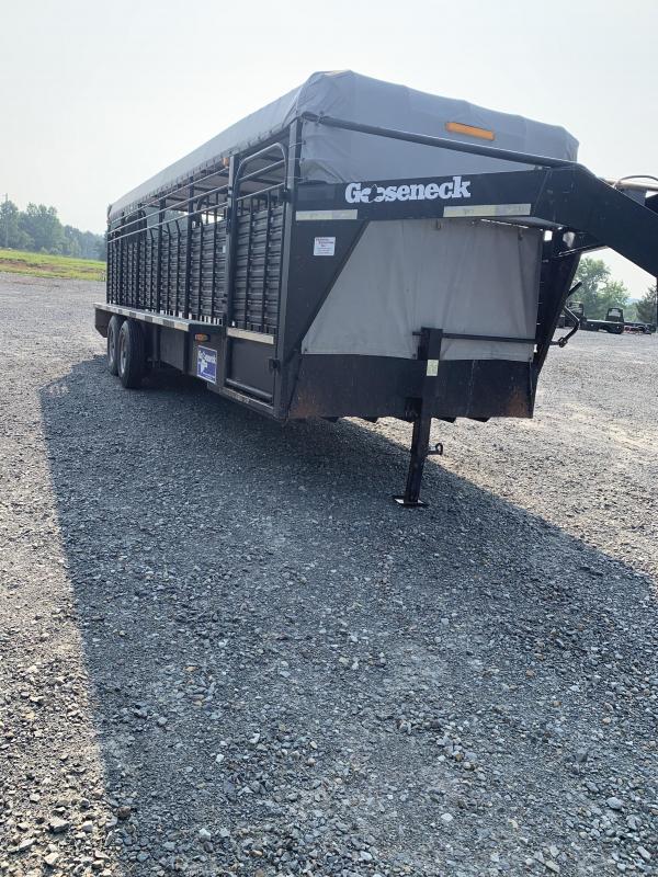2012 Gooseneck 24x6.8 Stock Trailer 2012 Gooseneck 24x6.8 Stock Trailer