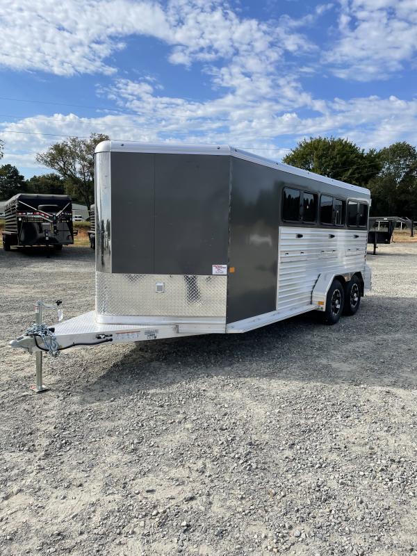 2023 Frontier 6 Pen Low Pro Stock Trailer 2023 Frontier 6 Pen Low Pro Stock Trailer