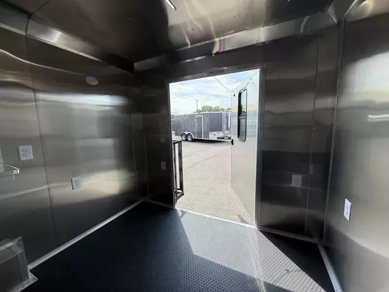 new Vending / Concession Trailers Quality Cargo  for sale, in Lebanon, OH Thumbnail 10