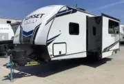 used Travel Trailers CrossRoads RV  for sale, in Orangeburg, SC Thumbnail 2
