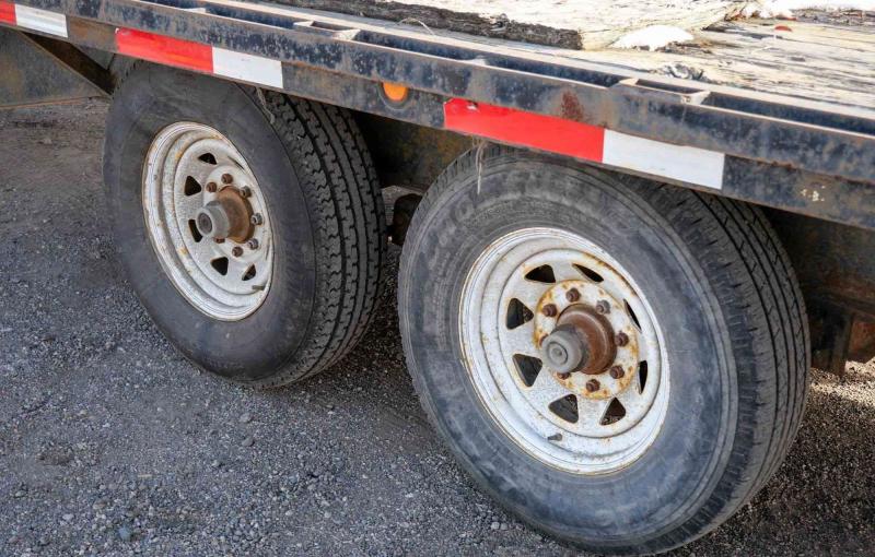 used Equipment / Flatbed Trailers Load Max  for sale, in Platteville, CO Thumbnail 5