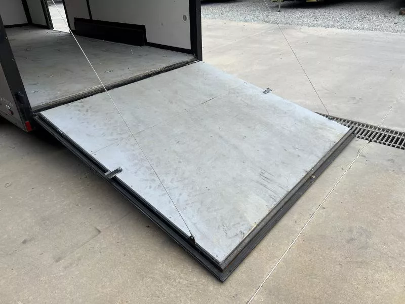 used Cargo (Enclosed) Trailers Cargo Mate  for sale, in Irwin, PA Thumbnail 14