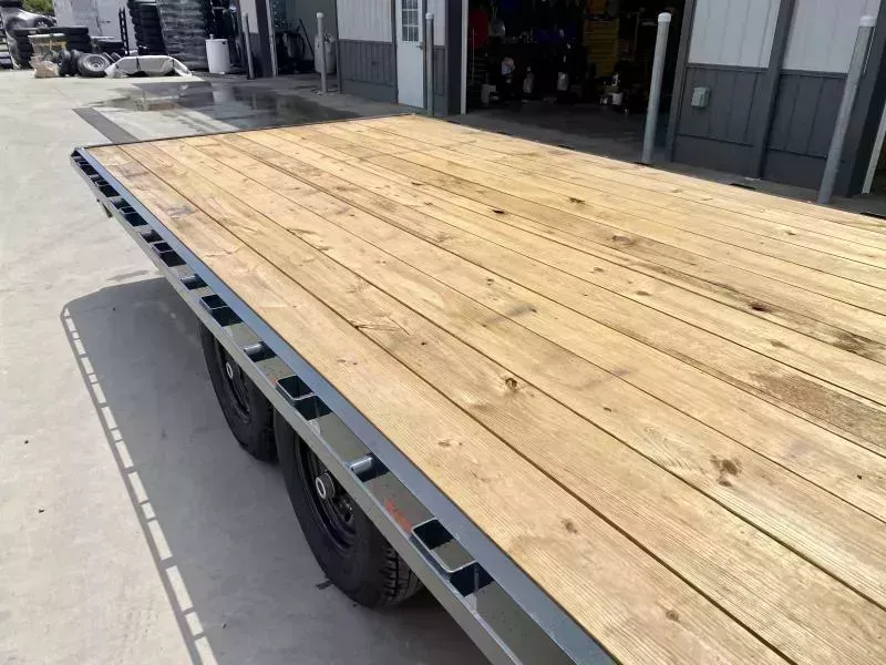 new Equipment / Flatbed Trailers Lamar Trailers  for sale, in Carlisle, PA Thumbnail 17