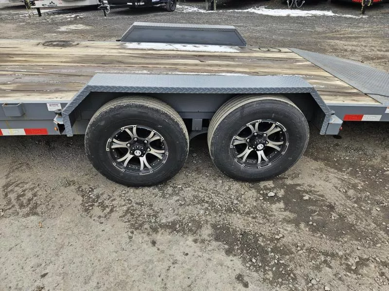 used Car Haulers / Racing Trailers Cam Superline  for sale, in Carlisle, PA Thumbnail 10