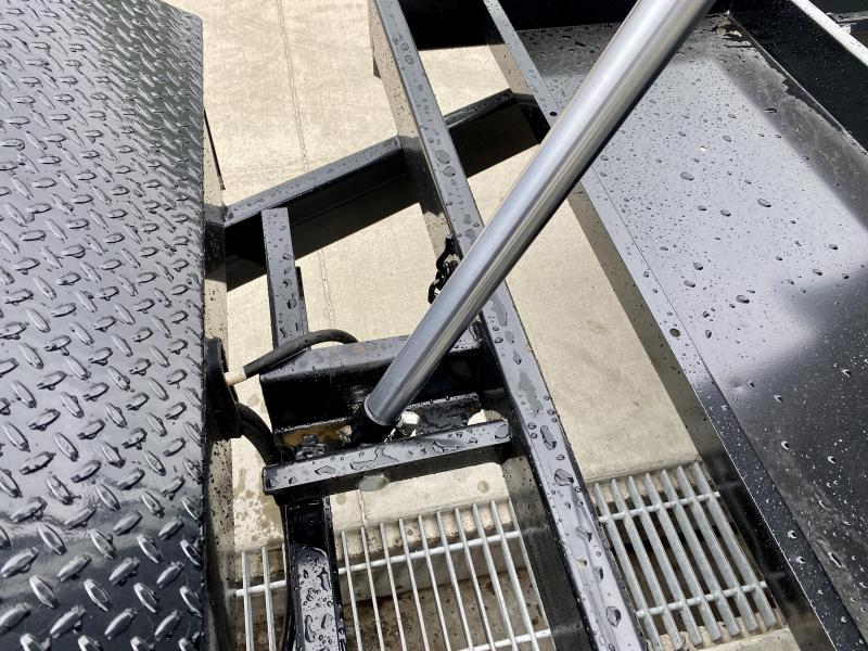 new Dump Trailers Sure-Trac  for sale, in Carlisle, PA Thumbnail 11