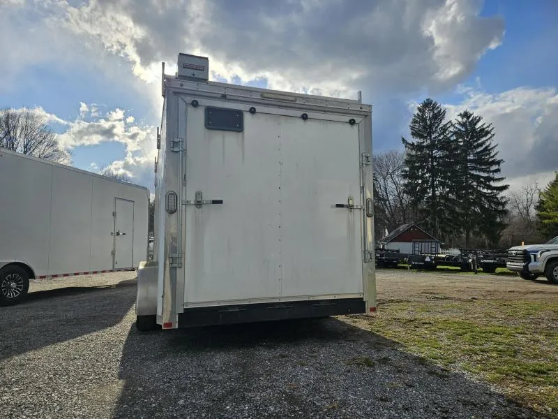 used Cargo (Enclosed) Trailers Sure-Trac  for sale, in Carlisle, PA Thumbnail 6