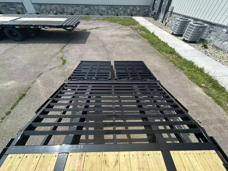 new Equipment / Flatbed Trailers MAXX-D  for sale, in West Middlesex, PA Thumbnail 12