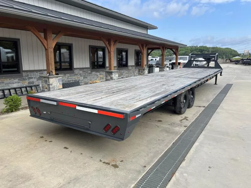 used Equipment / Flatbed Trailers Lamar Trailers  for sale, in Irwin, PA Thumbnail 3