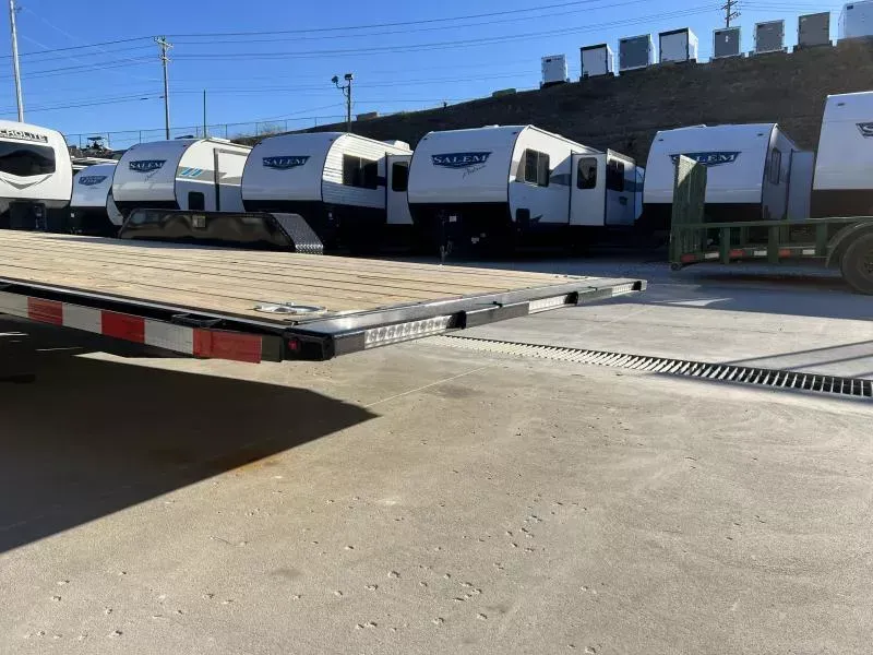 new Car Haulers / Racing Trailers H and H Trailer  for sale, in Carlisle, PA Thumbnail 16