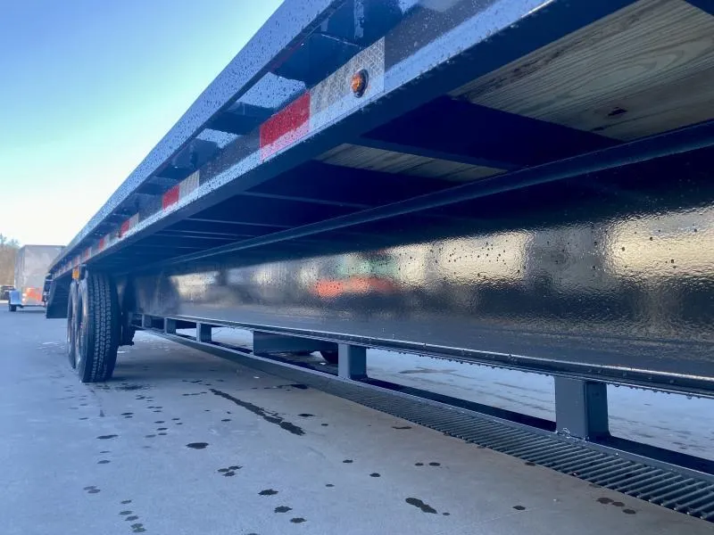 new Equipment / Flatbed Trailers Lamar Trailers  for sale, in Carlisle, PA Thumbnail 14