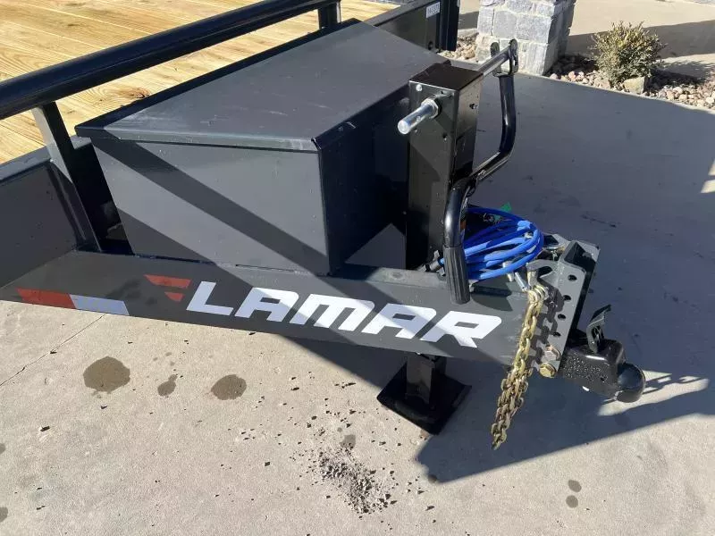 2025 Lamar photo 9