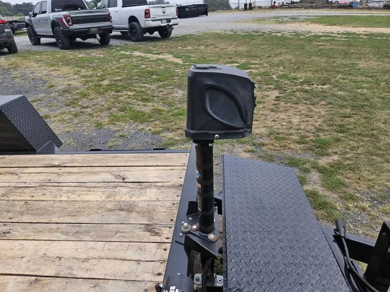 used Equipment / Flatbed Trailers Sure-Trac  for sale, in Carlisle, PA Thumbnail 16