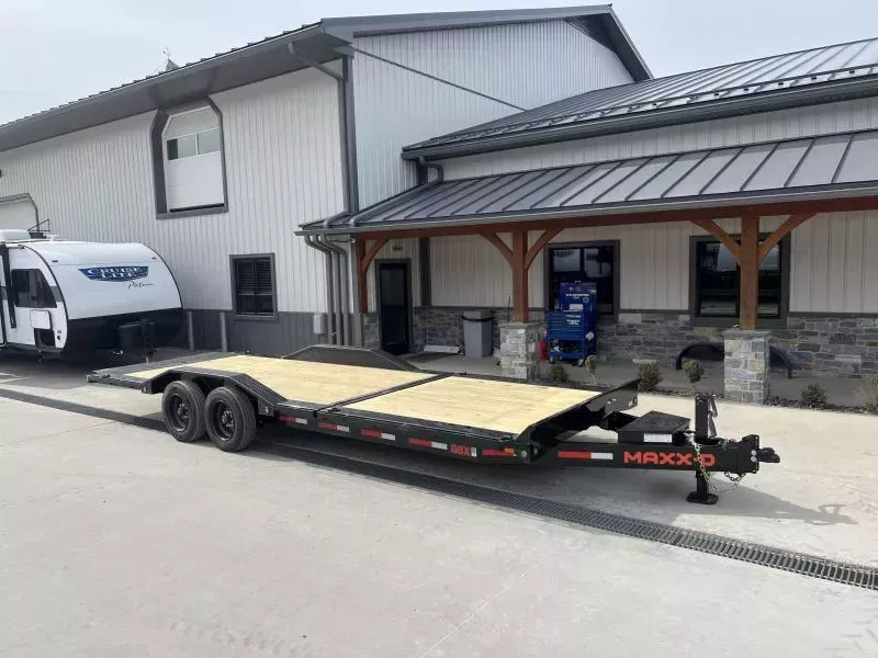 new Equipment / Flatbed Trailers MAXX-D  for sale, in Irwin, PA Thumbnail 16