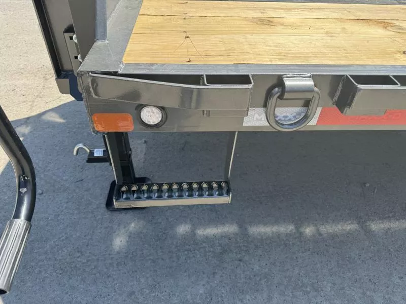 new Equipment / Flatbed Trailers MAXX-D  for sale, in Irwin, PA Thumbnail 23